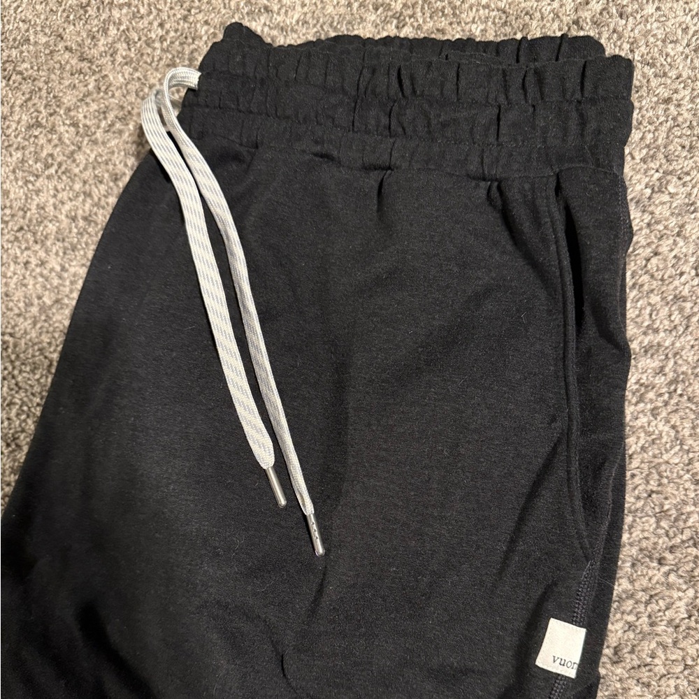 Vuori Performance Joggers